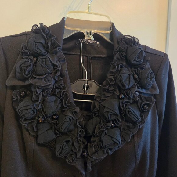 Rinascimento Made in Italy stretch black blazer with skirt - stunning detailing - Picture 3 of 11